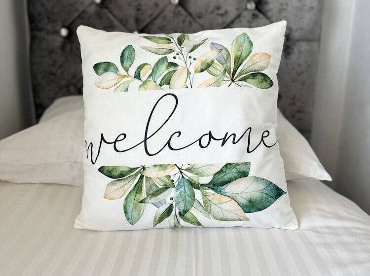 مبيت وإفطار Cartref Guest House