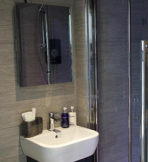 مبيت وإفطار Cartref Guest House