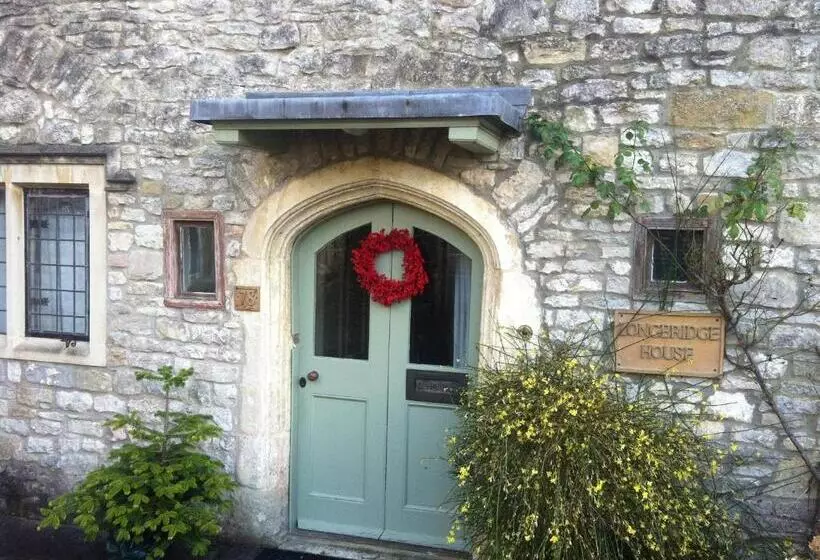 Bed and Breakfast Longbridge House