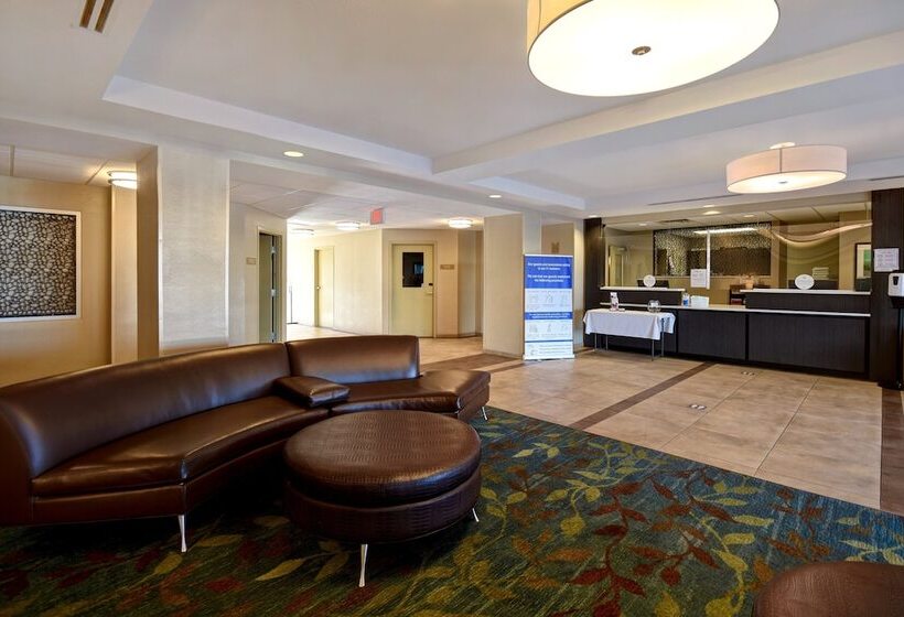 호텔 Candlewood Suites St Clairsville Wheeling Area, An Ihg