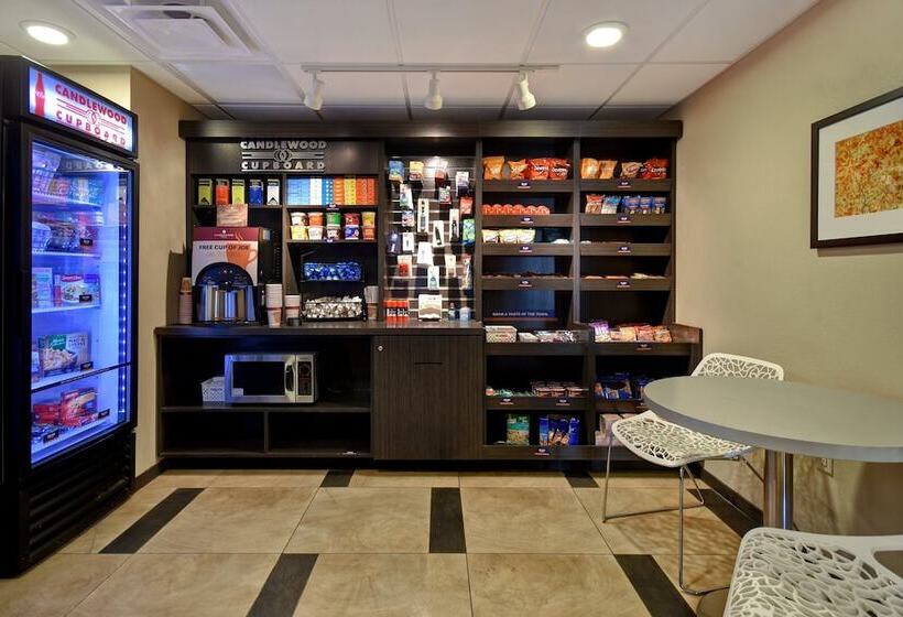 호텔 Candlewood Suites St Clairsville Wheeling Area, An Ihg