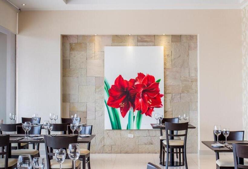 Carnaval Hotel Casino