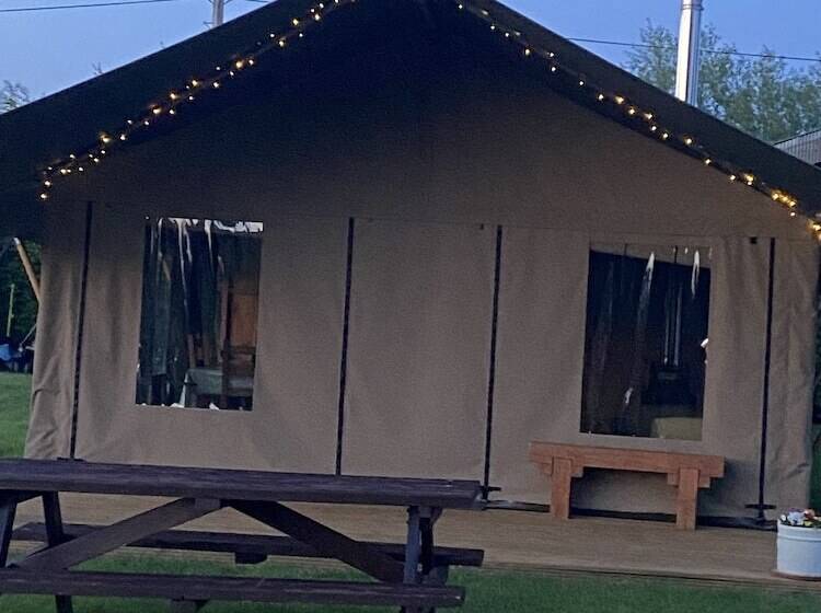 فندق Dawn Chorus Holidays