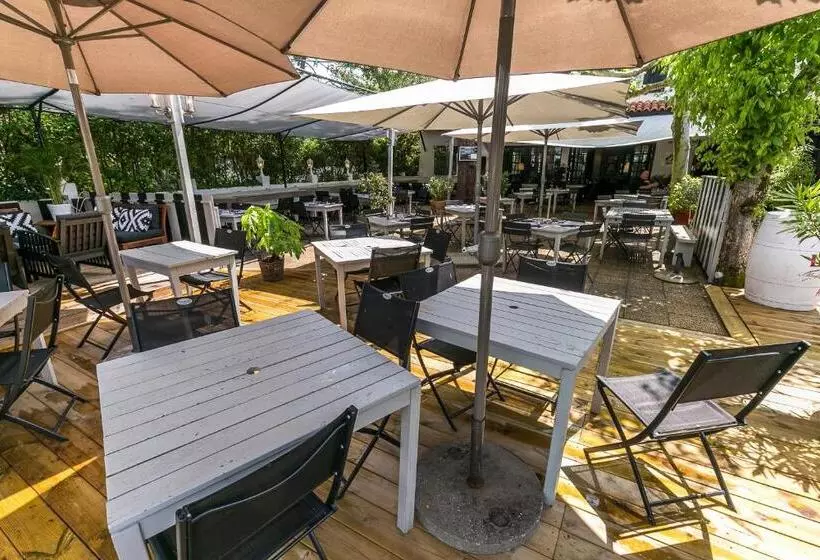 Отель Etche Ona