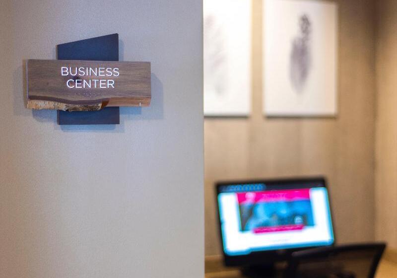 فندق Indigo Traverse City, An Ihg