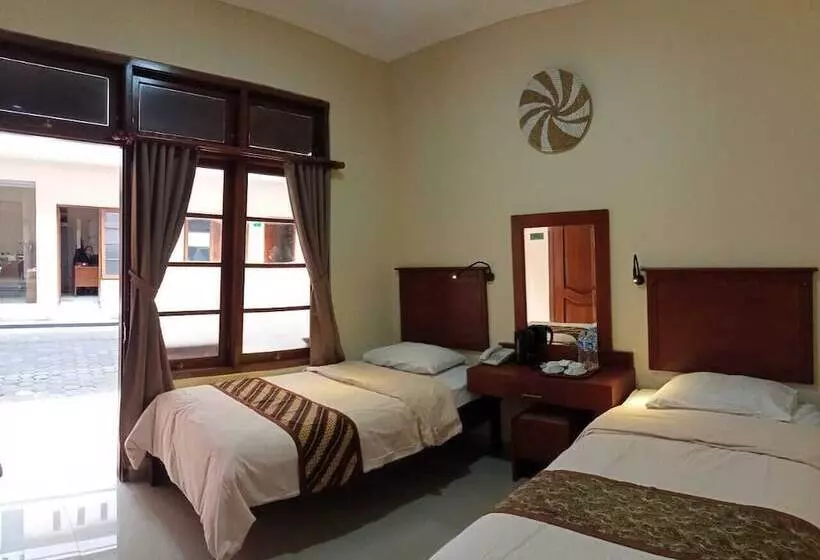 酒店 Attanaya Malioboro Suites Yogyakarta