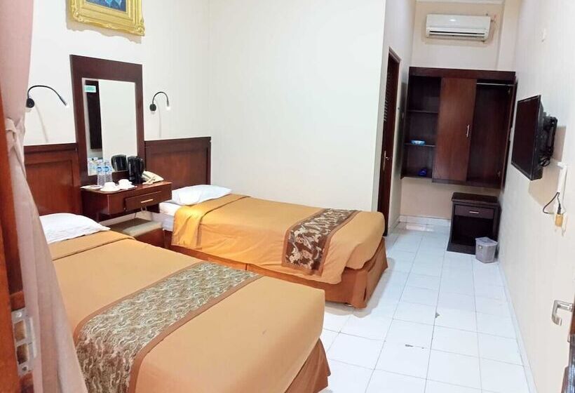 בית מלון כפרי Attanaya Malioboro Suites Yogyakarta