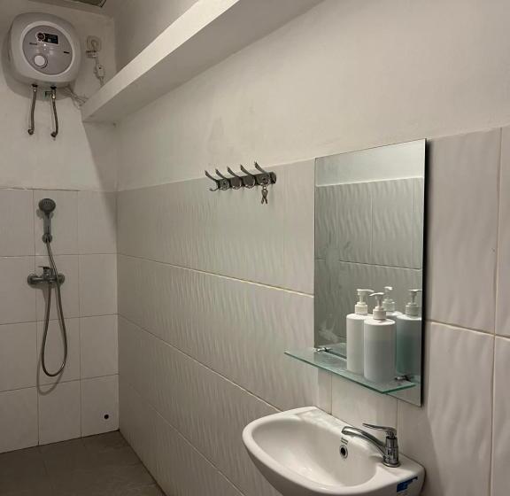 בית מלון כפרי Attanaya Malioboro Suites Yogyakarta