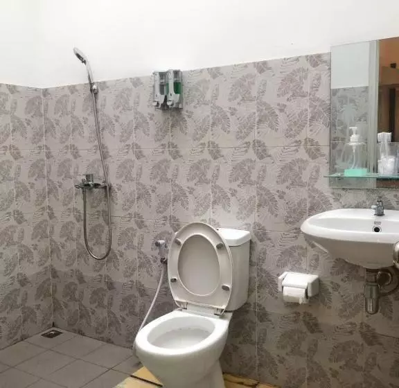 酒店 Attanaya Malioboro Suites Yogyakarta