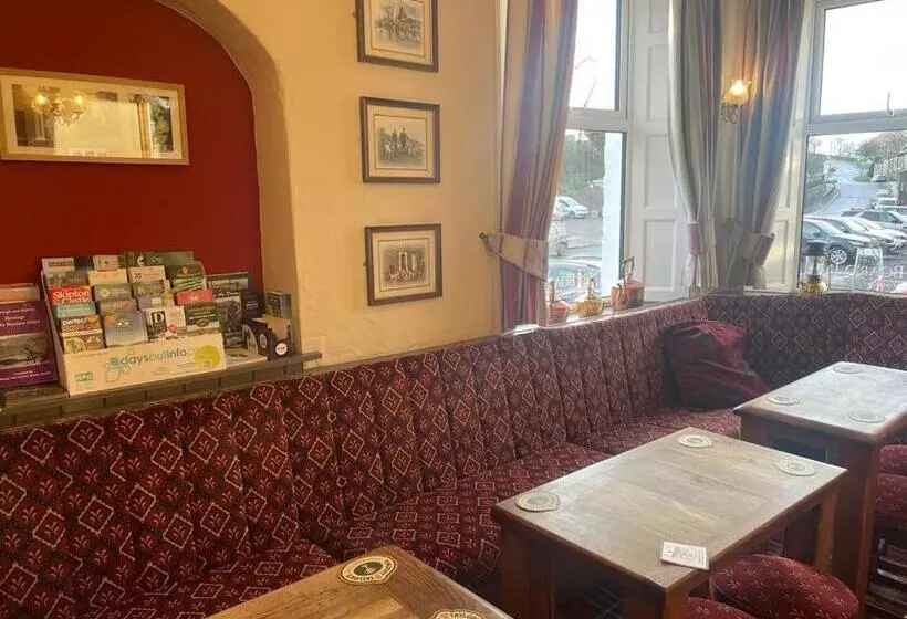 Отель The Board Inn