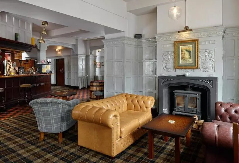 ホテル The Royal Oak