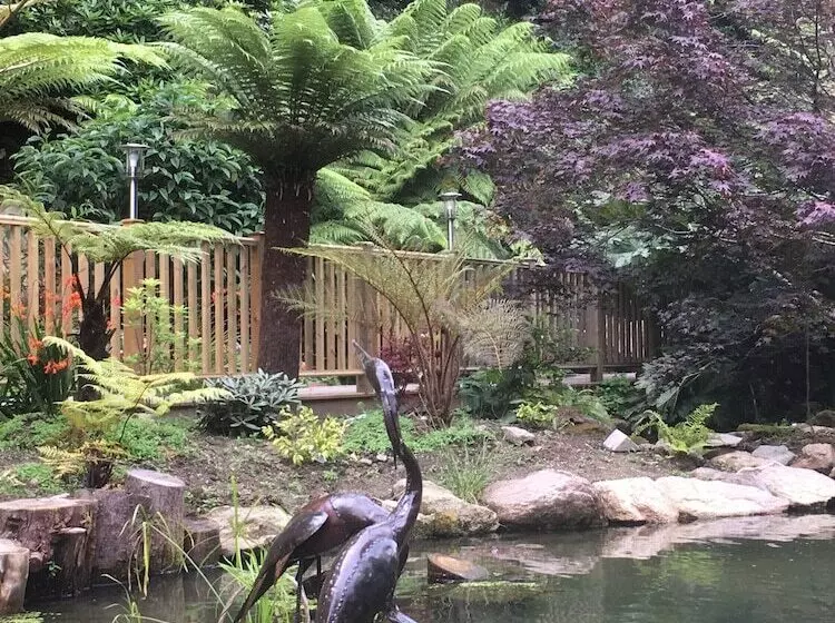 Hotel The Waterwheel