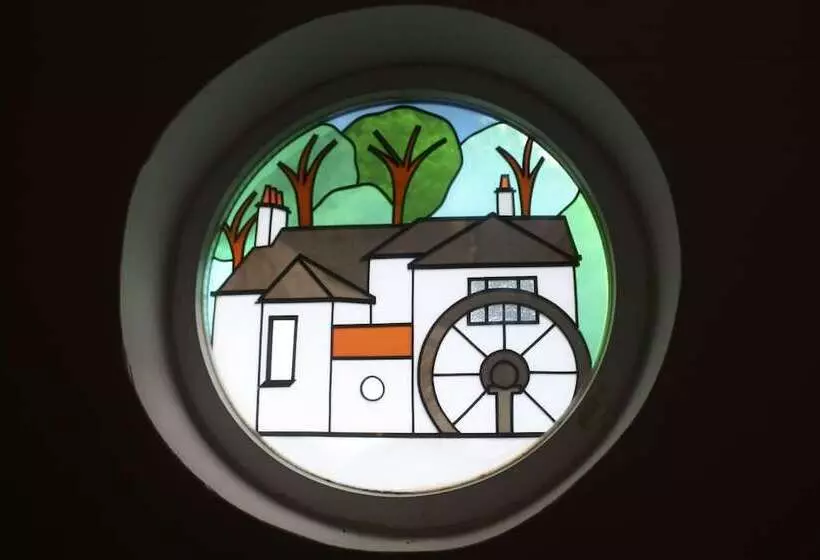 Hotel The Waterwheel