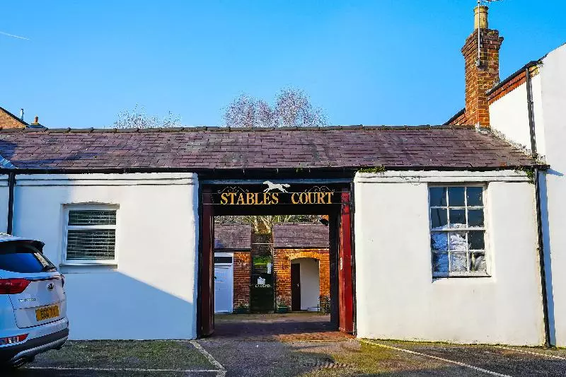 בית מלון כפרי The White Horse