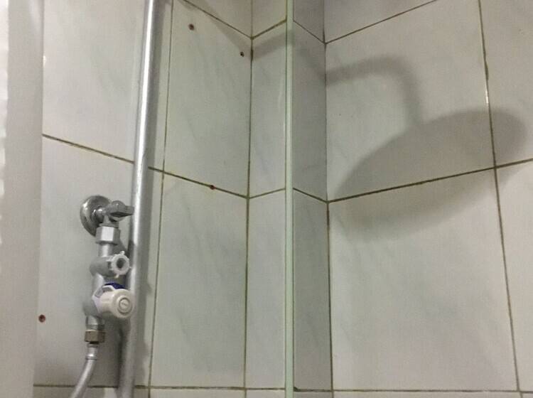 ホテル Villa Romero De Boracay