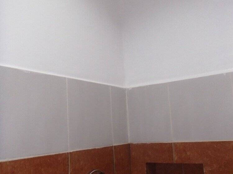 ホテル Villa Romero De Boracay