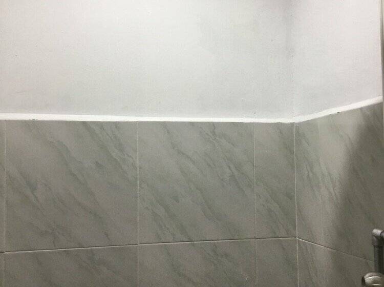 ホテル Villa Romero De Boracay