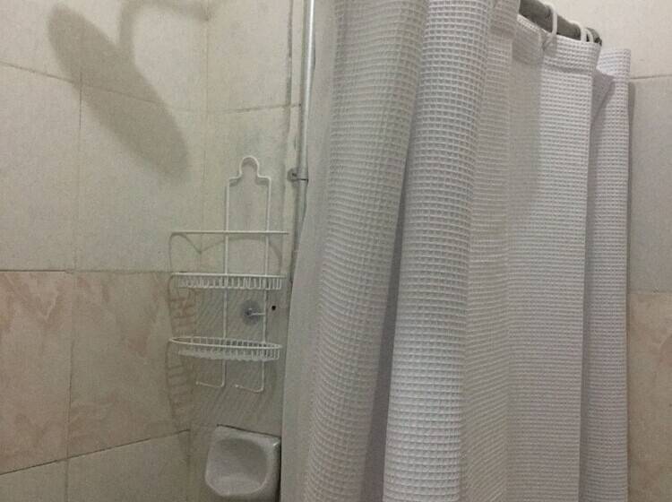 ホテル Villa Romero De Boracay