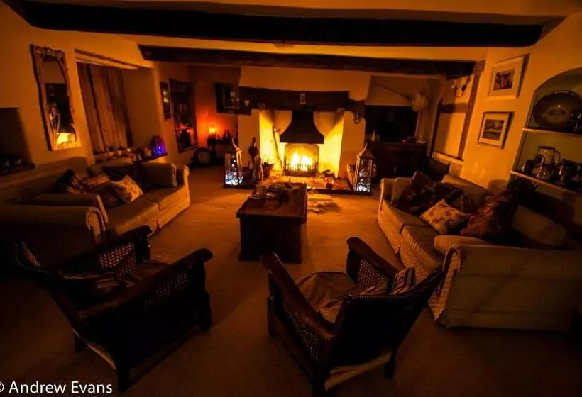 Lea House Bed And Breakfast