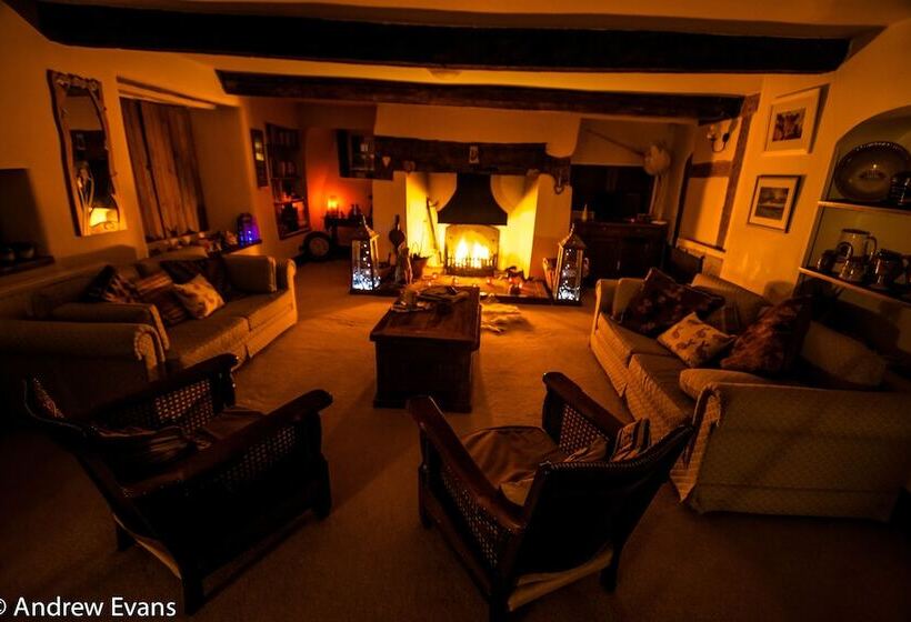 Lea House Bed And Breakfast