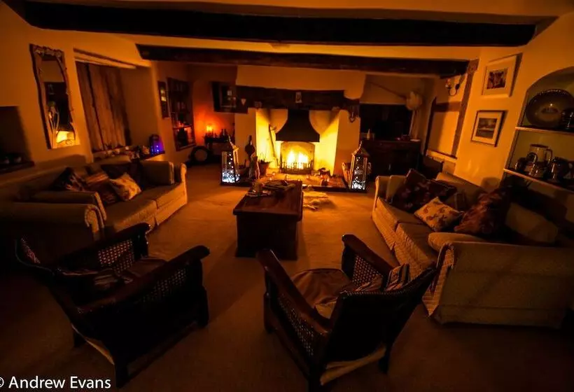 Lea House Bed And Breakfast