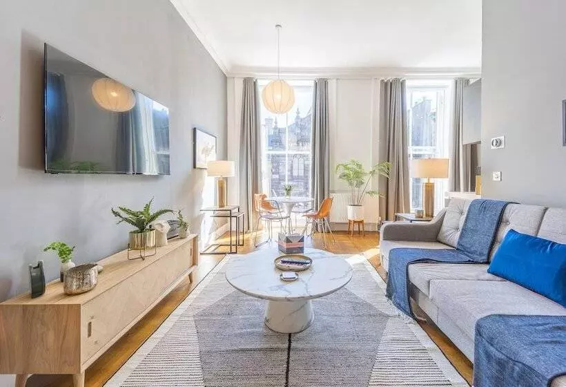 No1 Apartments Edinburgh   George Iv Bridge