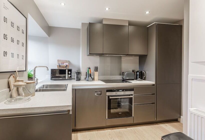 No1 Apartments Edinburgh George Iv Bridge