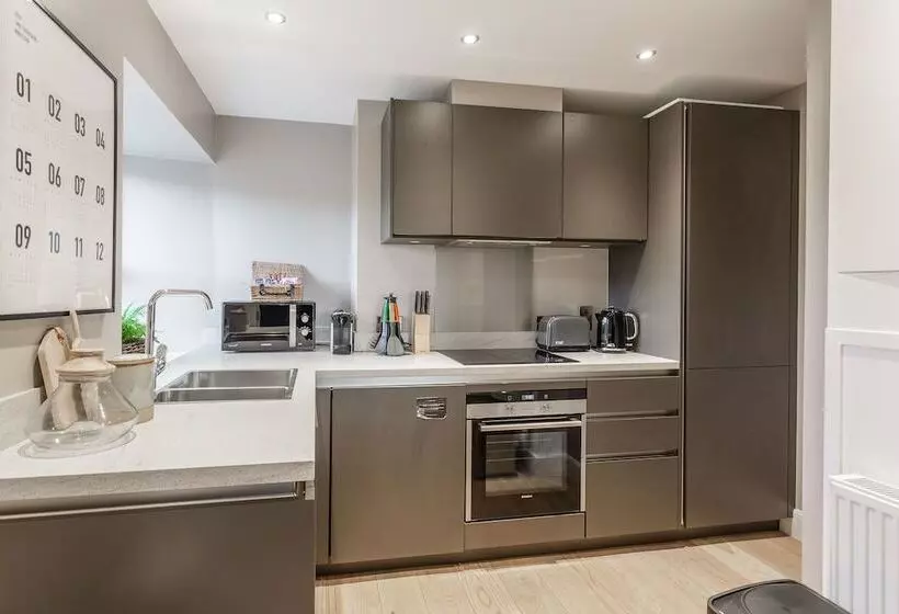 No1 Apartments Edinburgh   George Iv Bridge