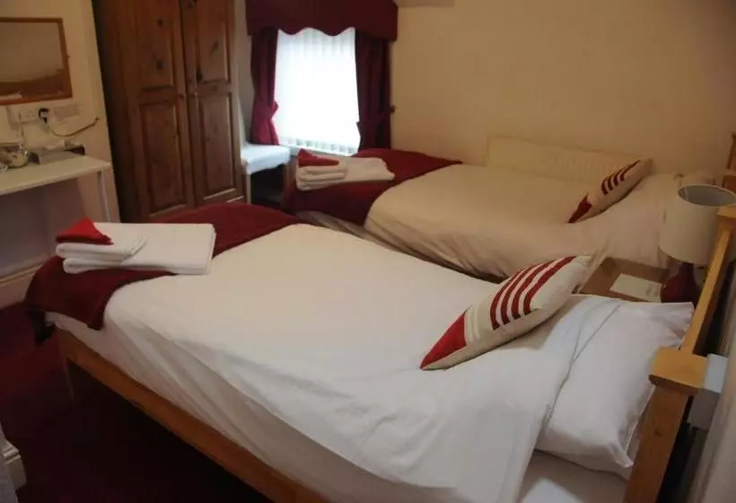 פנסיון Robyn's Guest House