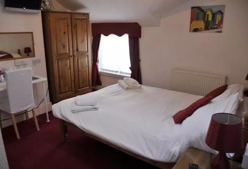 פנסיון Robyn's Guest House