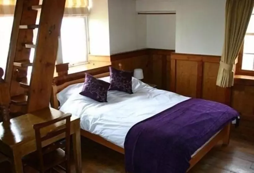 膳宿费 The Fleece Inn