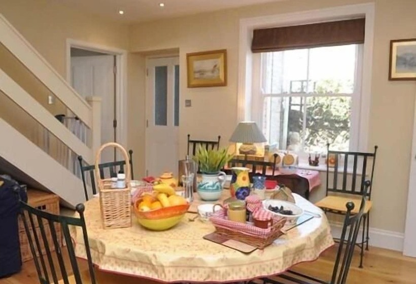 פנסיון Turks Hall