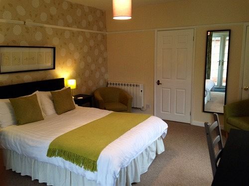 Primrose Lodge B&b
