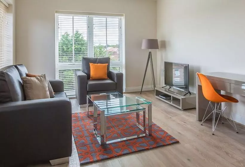 The Heights At Athena Court