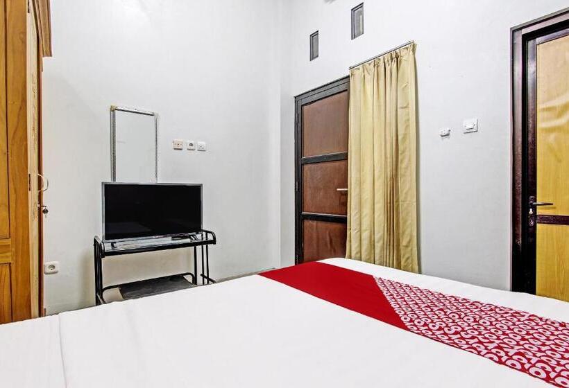 호텔 Oyo 92071 Yusman Homestay