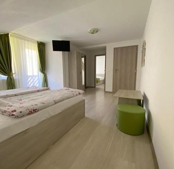 Pensiunea Padurea Verde