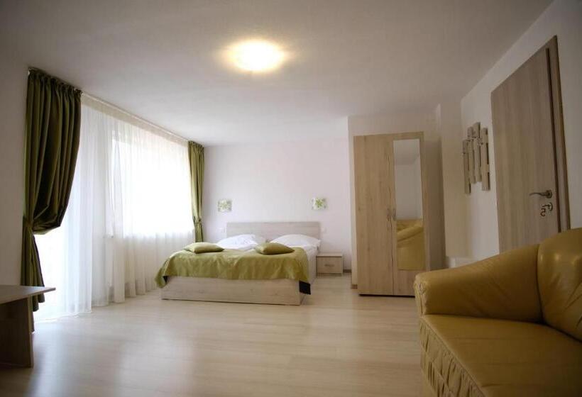 Pensiunea Padurea Verde