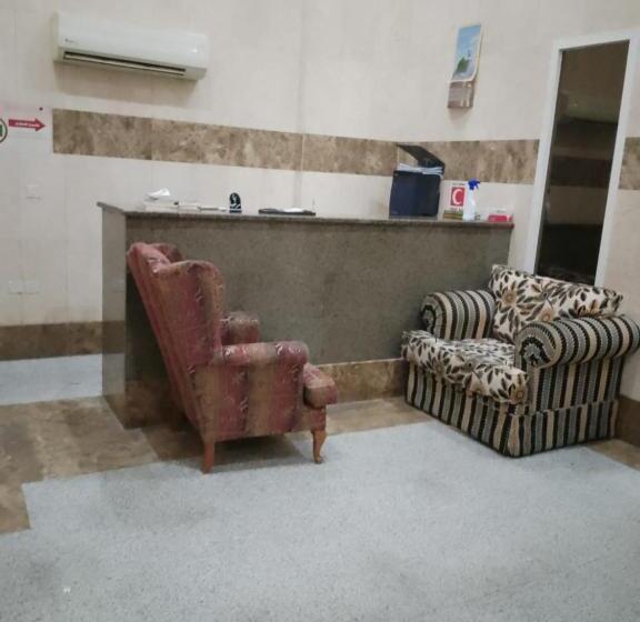 Отель الراوي العزيزية