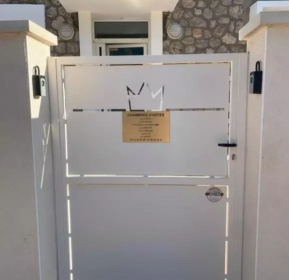 ベッドアンドブレックファースト La Corsa Chambre Familiale Deluxe