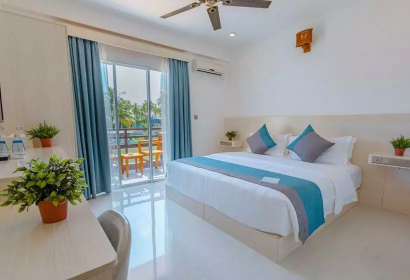 هتل Dhiguveli Breeze