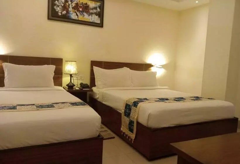 تختخواب و صبحانه The Grand Hyatt