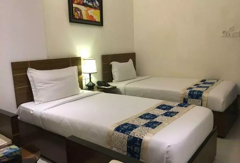 تختخواب و صبحانه The Grand Hyatt