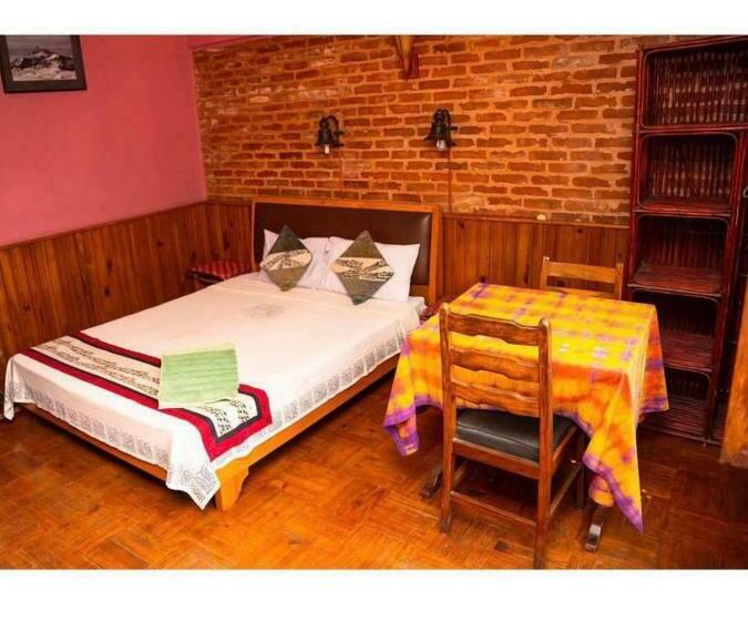 تختخواب و صبحانه New Shiva Guest House