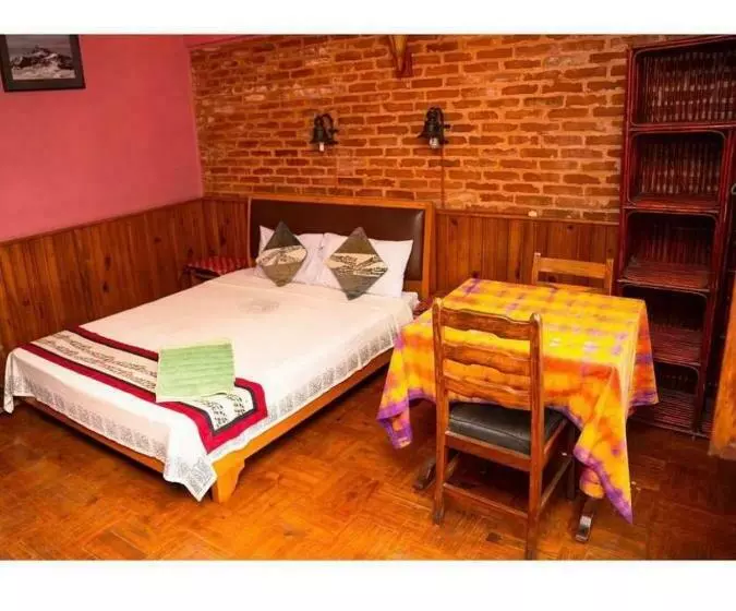 تختخواب و صبحانه New Shiva Guest House