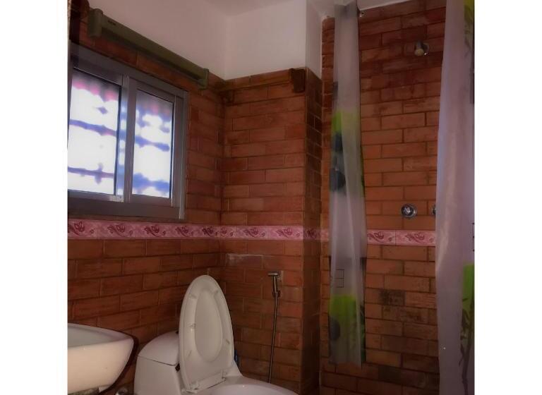 تختخواب و صبحانه New Shiva Guest House