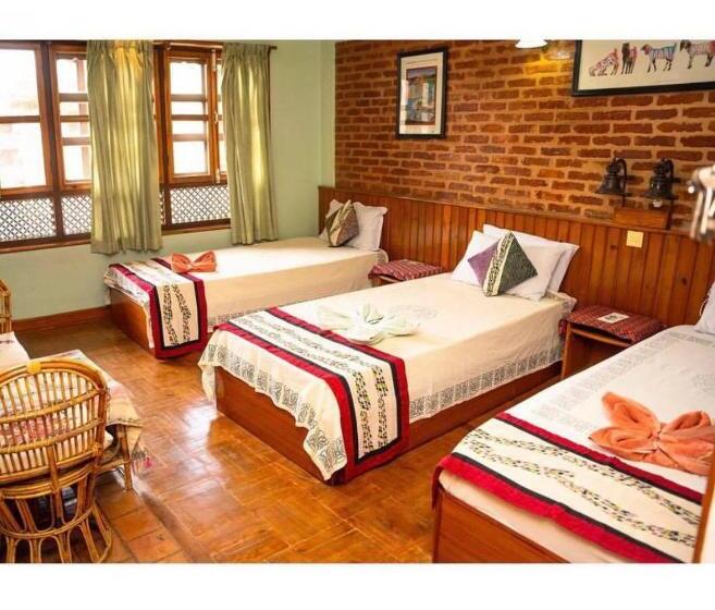 تختخواب و صبحانه New Shiva Guest House