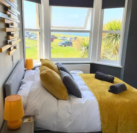 Hospedaria Breakers Guest House