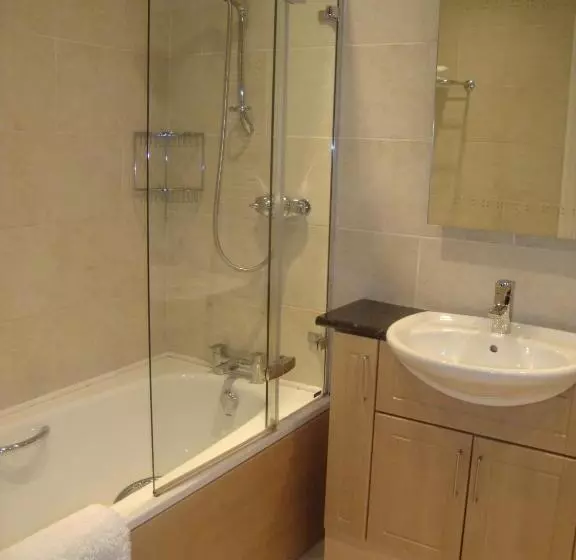 ベッドアンドブレックファースト The Paddock