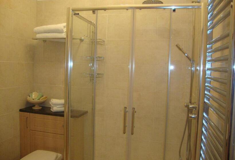 Aamiaismajoitus (B&B) The Paddock