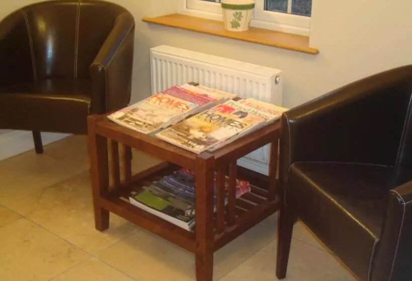 ベッドアンドブレックファースト The Paddock